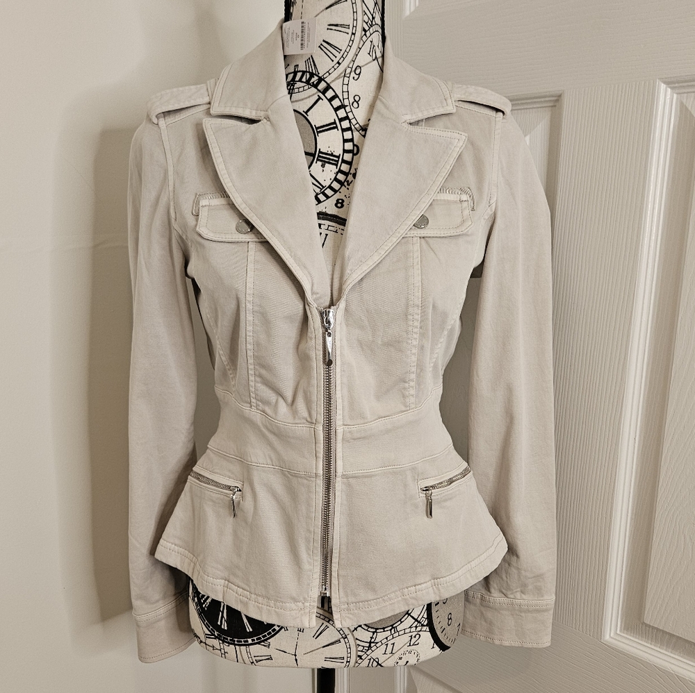 🔥New With Tags Whitehouse Black Market beige jacket size 0 - Picture 1 of 16